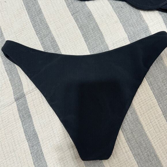 Beach Riot Ribbed Black Two Piece Bikini Swimsuit Size S/M - Picture 8 of 12